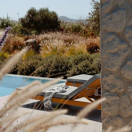 Jardino, Plaka Naxos *