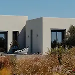 Jardino, Plaka Naxos Villa